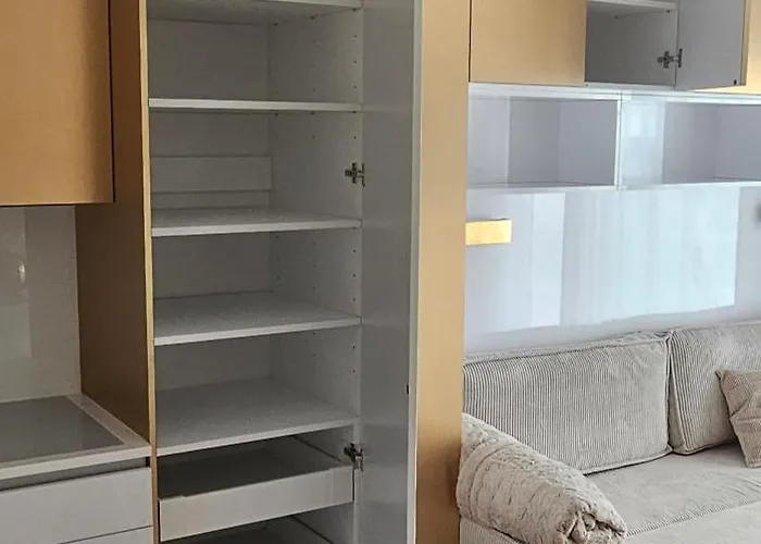 Apartament Infinity Lellemarine